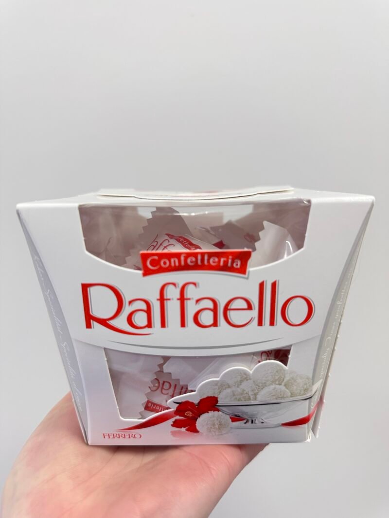 конфеты Raffaello за 1 уп.